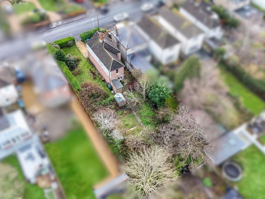 Property photo 3 of 36 2