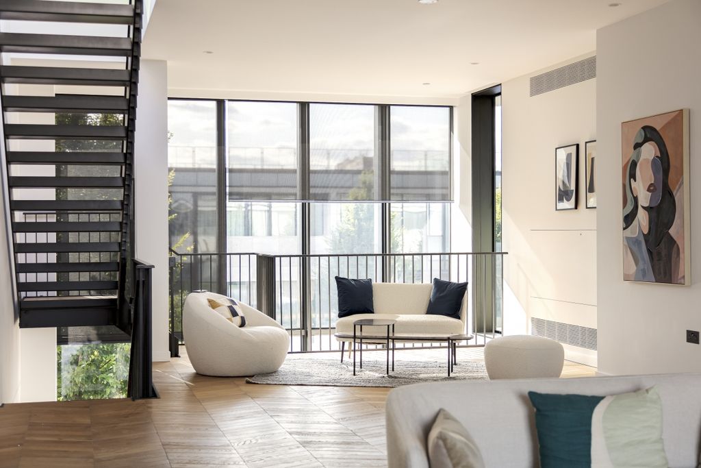 Property photo 2 of 14 094A8787-Hdr-Edit