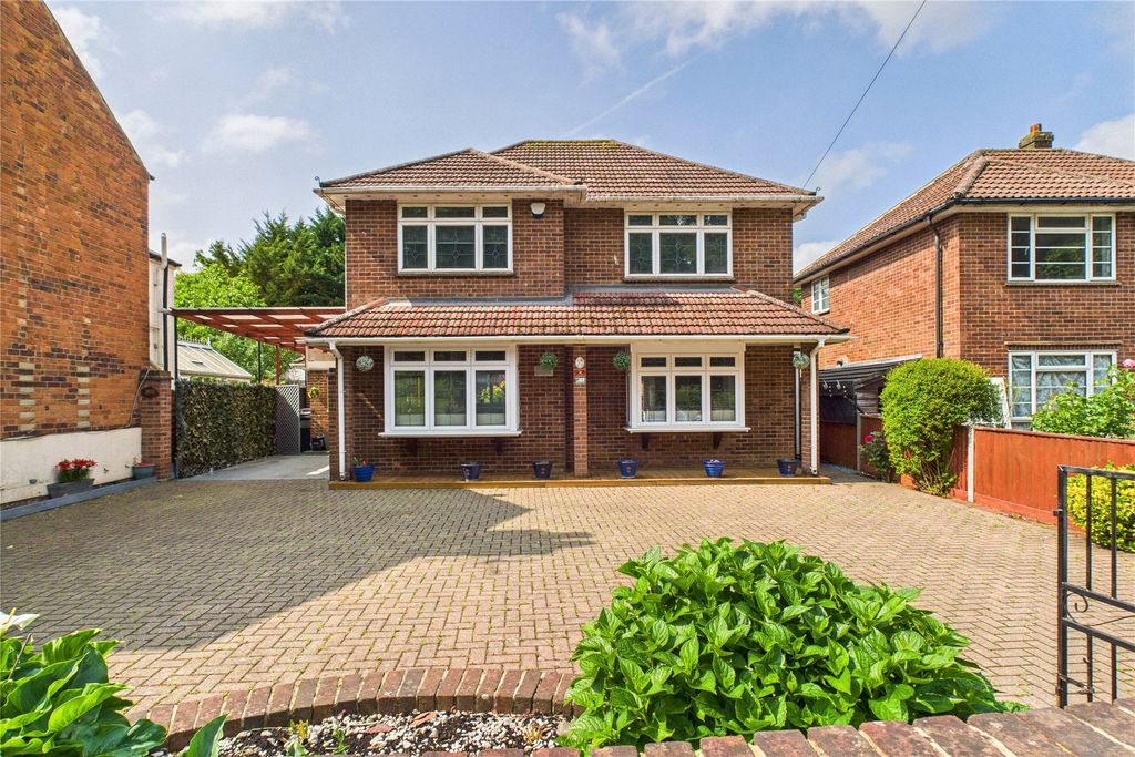 Property photo 1 of 12 Picture No. 13