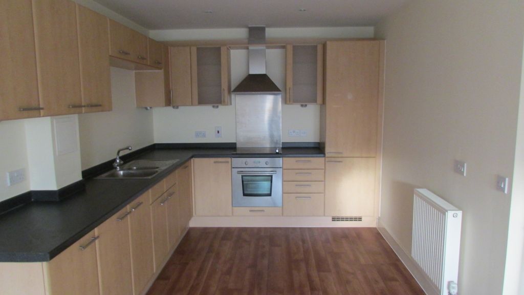 Property photo 1 of 2