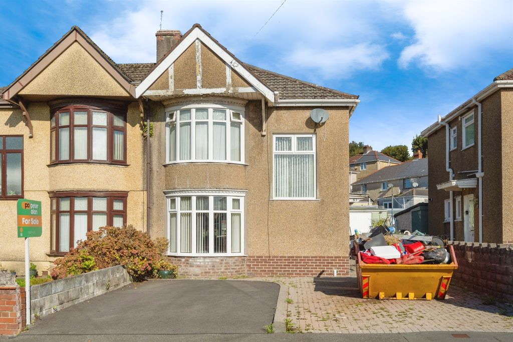 Property photo 1 of 17