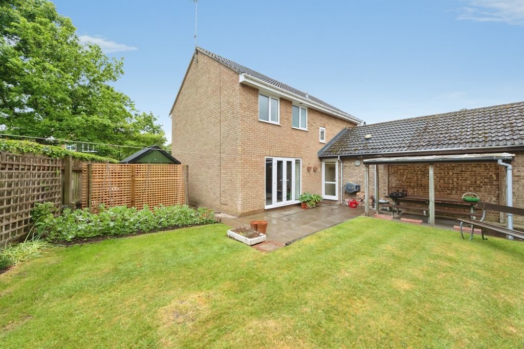 Property photo 2 of 24
