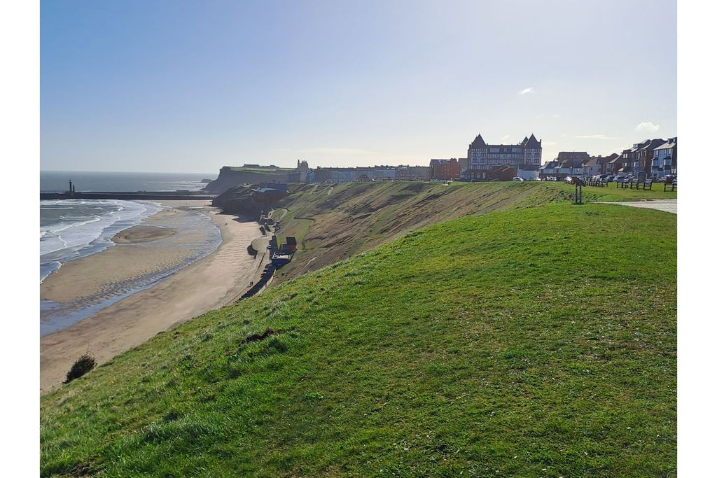 Property photo 3 of 25