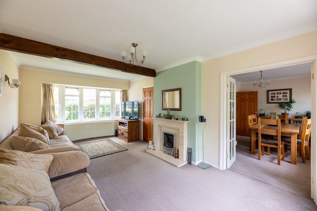 Property photo 2 of 24