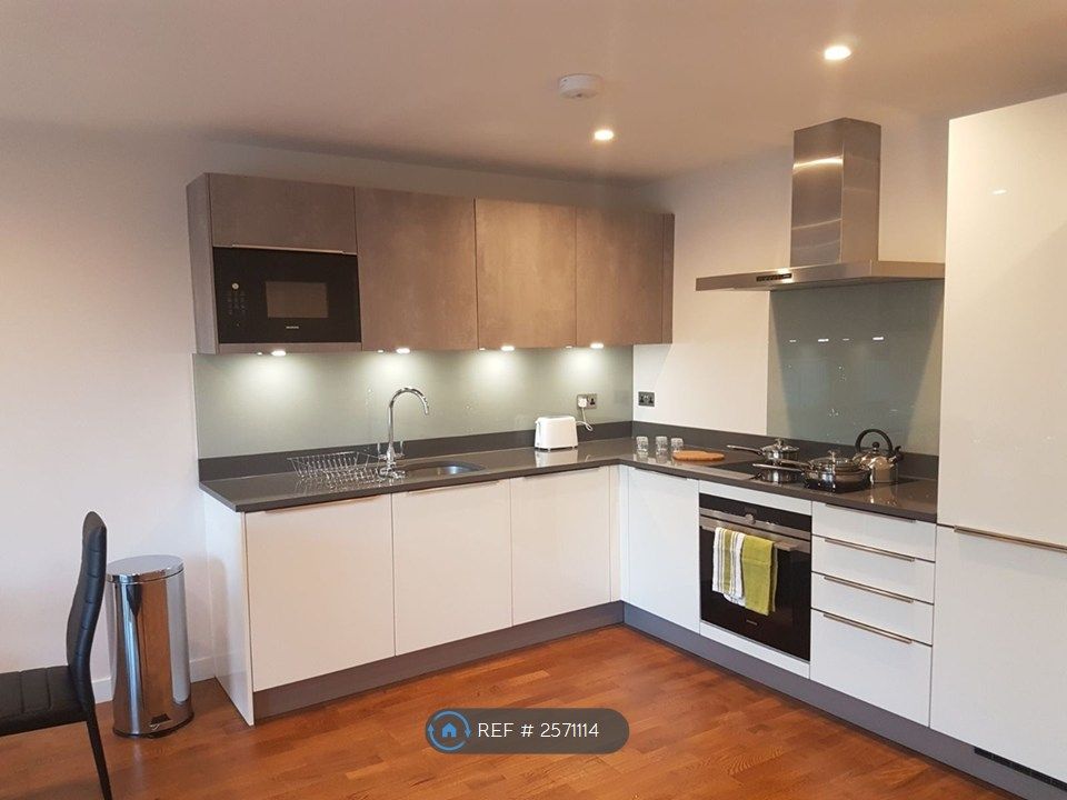 Property photo 1 of 8 Kitchen With All Appliances