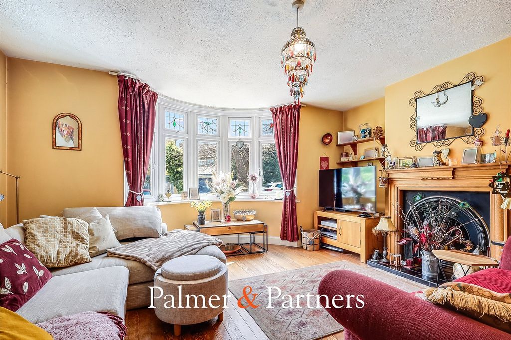 Property photo 2 of 17 Picture No. 14