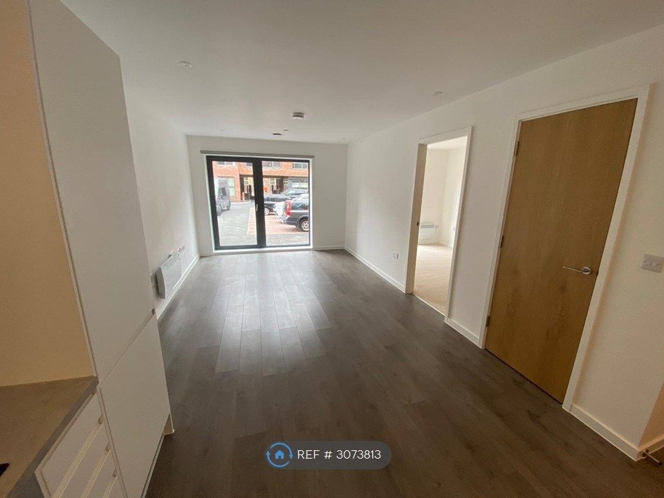 Property photo 2 of 9