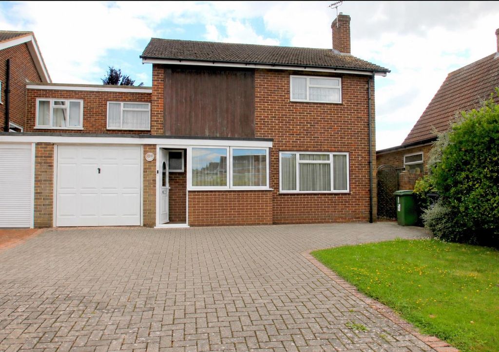 Property photo 1 of 14 External