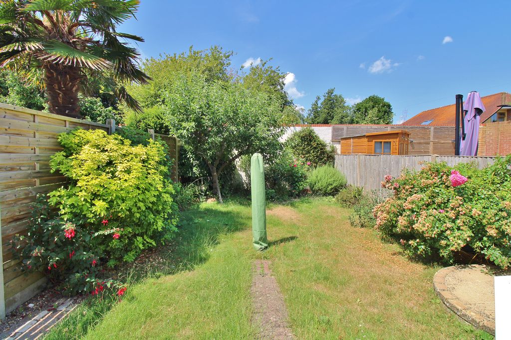 Property photo 3 of 14