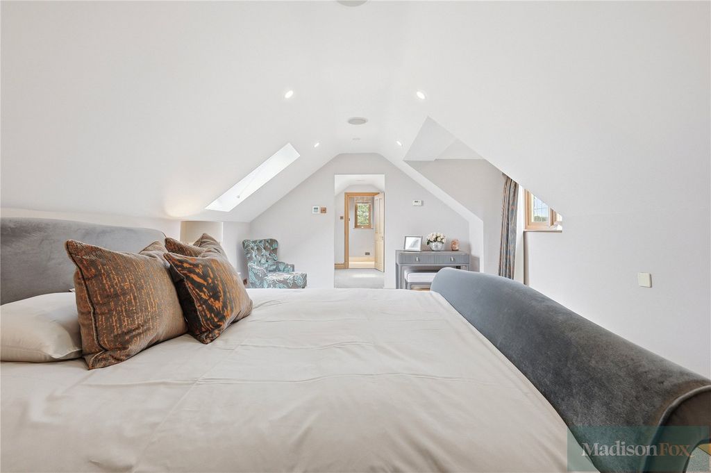Additional image 35 of 5 bed detached house for saleWest View, Loughton, Essex IG10