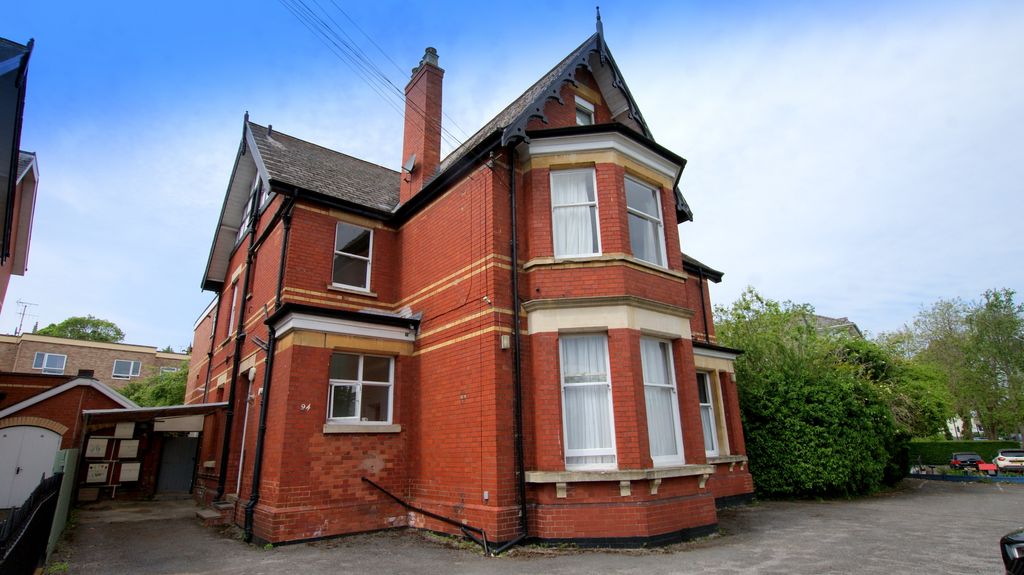 Property photo 1 of 6