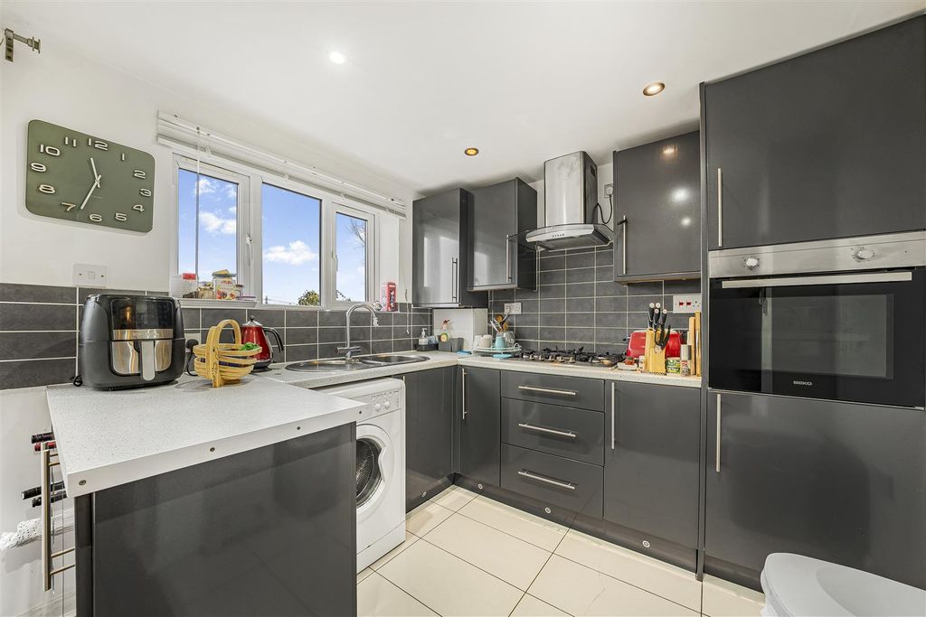 Property photo 2 of 26 Dsc03765.Jpg