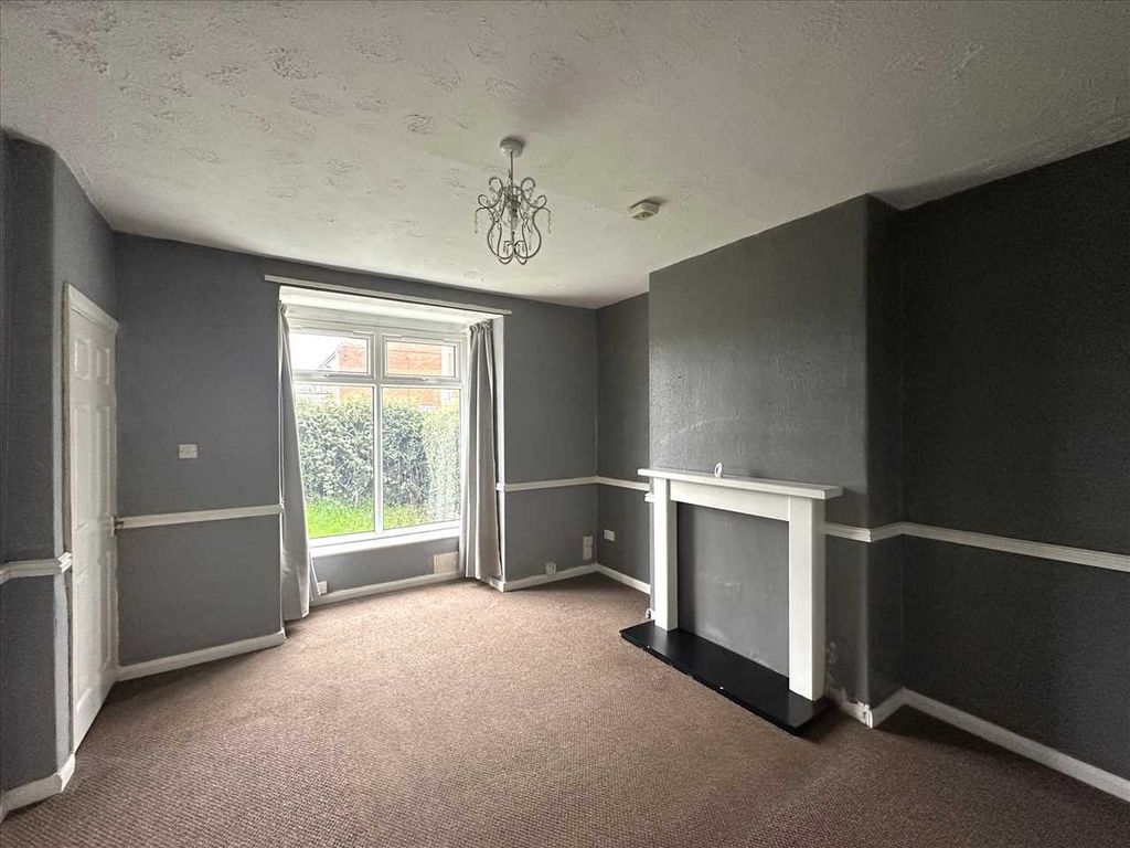 Property photo 2 of 14 Ground Floor