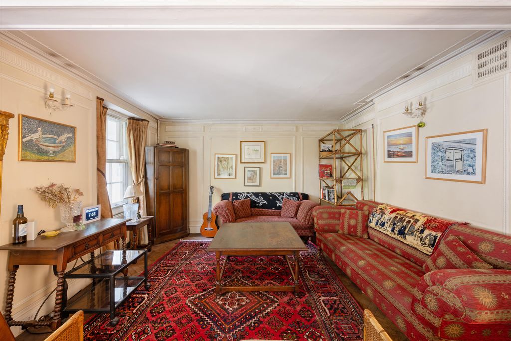 Property photo 3 of 23 Image