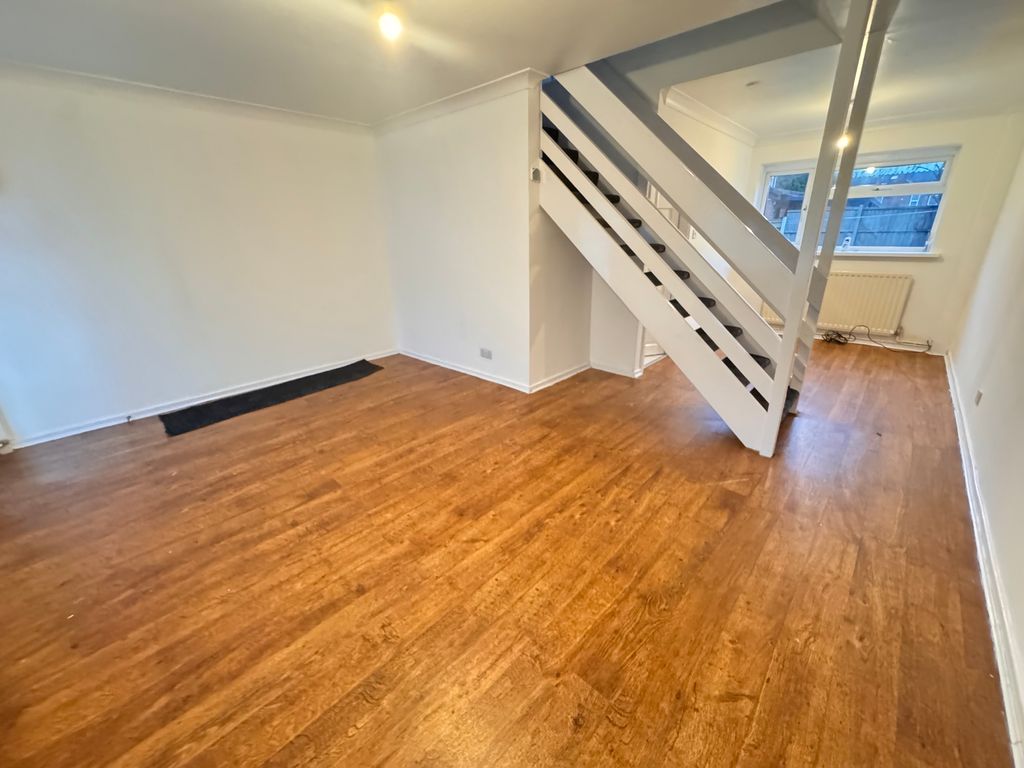 Property photo 2 of 9 Img_2866