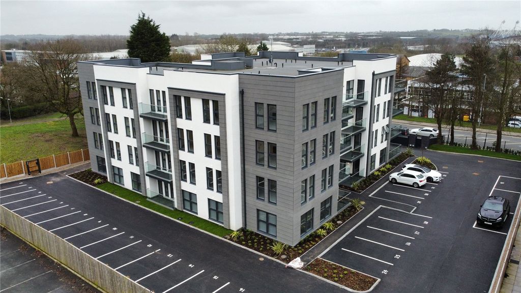 Property photo 2 of 14 Picture No. 03