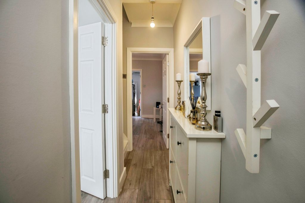 Property photo 3 of 20 Hallway