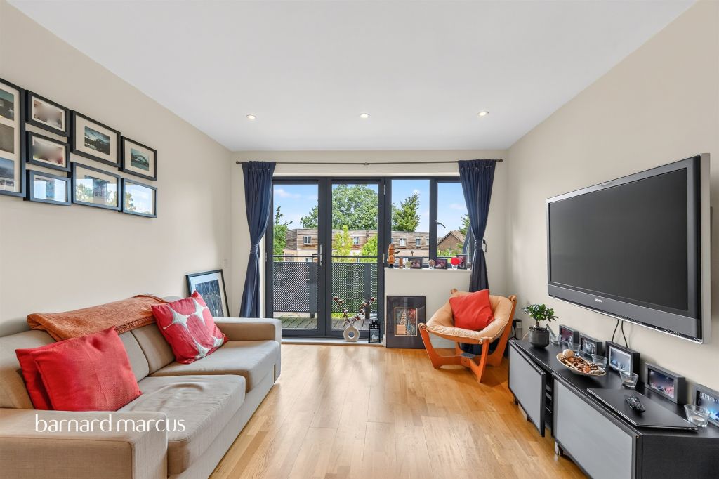 Property photo 2 of 11