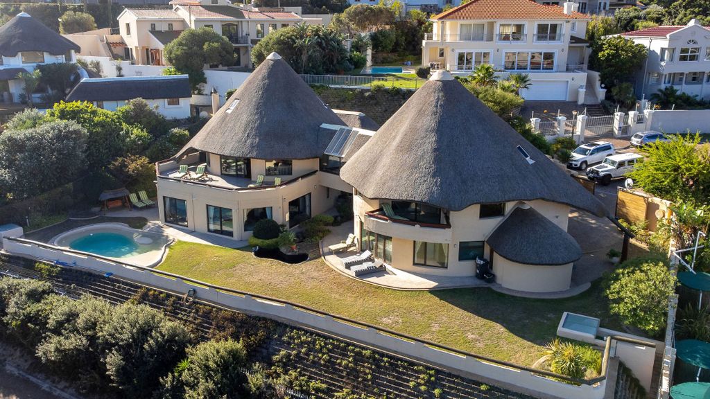 Property photo 1 of 68 Hob1694211