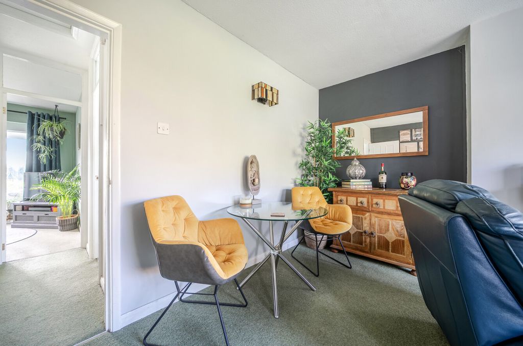 Property photo 3 of 25 1437626-20-69Ca44...