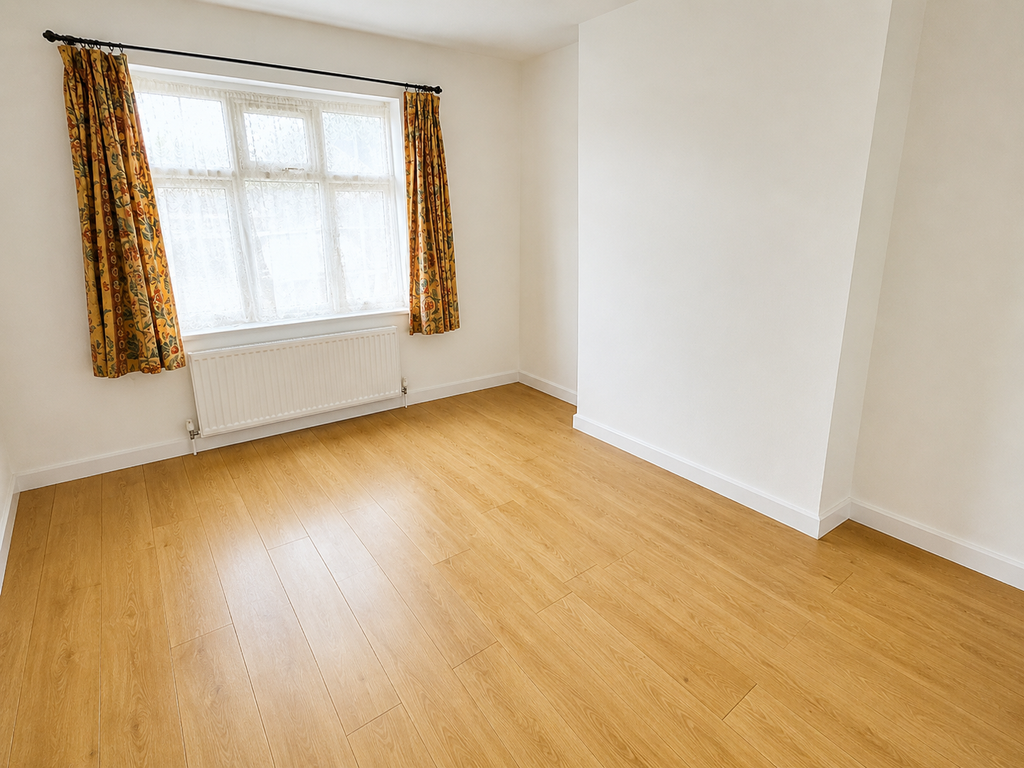 Property photo 1 of 5 Living Room