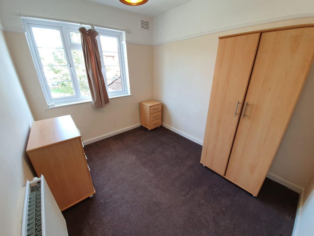 Property photo 2 of 8 Bedroom 2