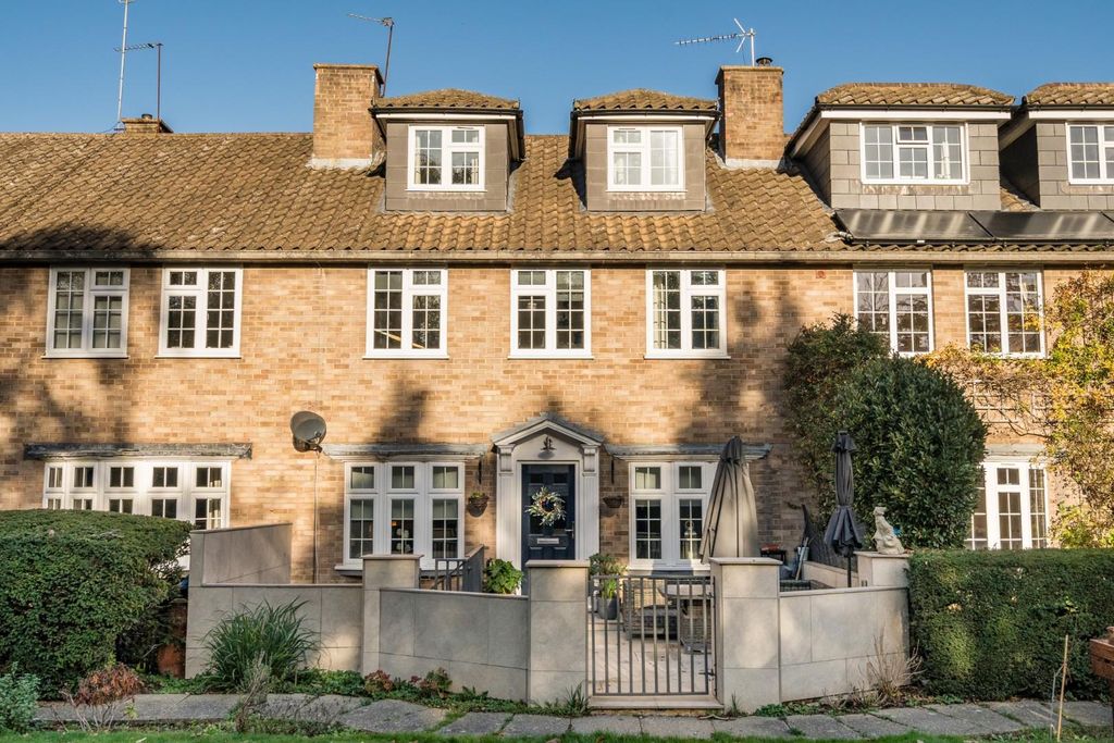 Property photo 1 of 22 1376741-19-691B1555d080F.Jpg