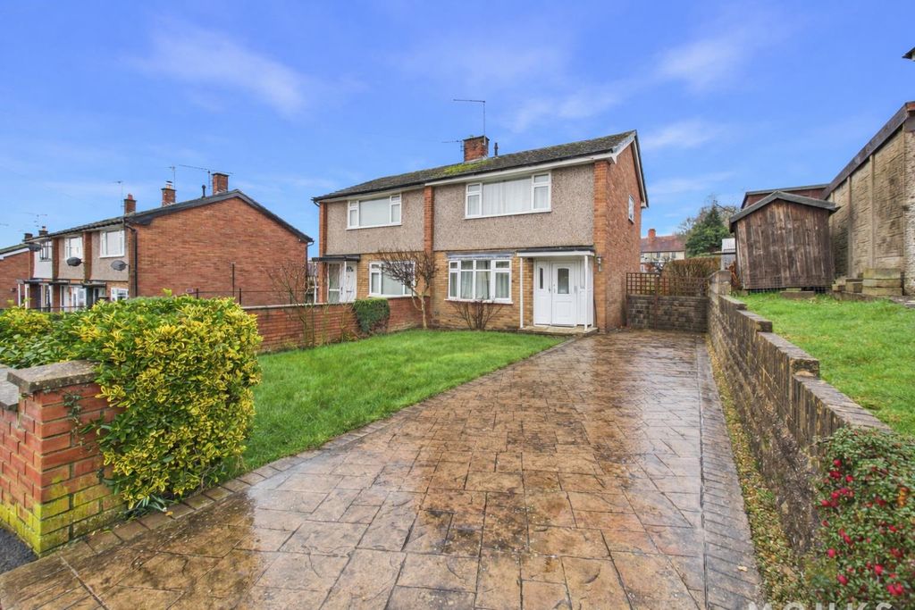 Property photo 1 of 13 Front