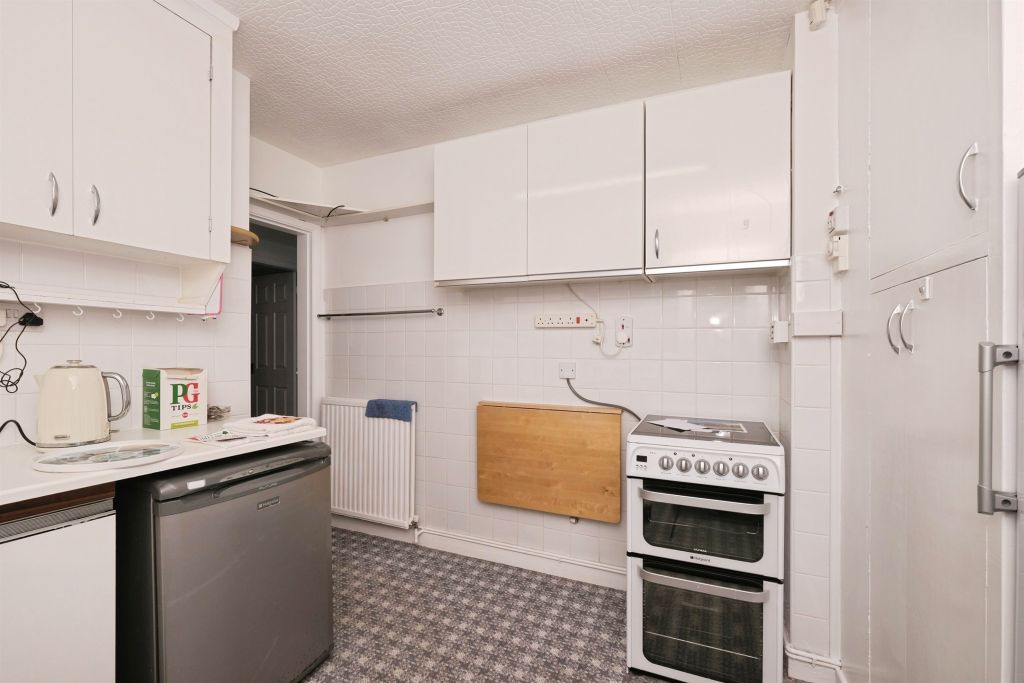 Additional image 4 of 2 bed detached bungalow for saleDouglas Avenue, Heanor DE75