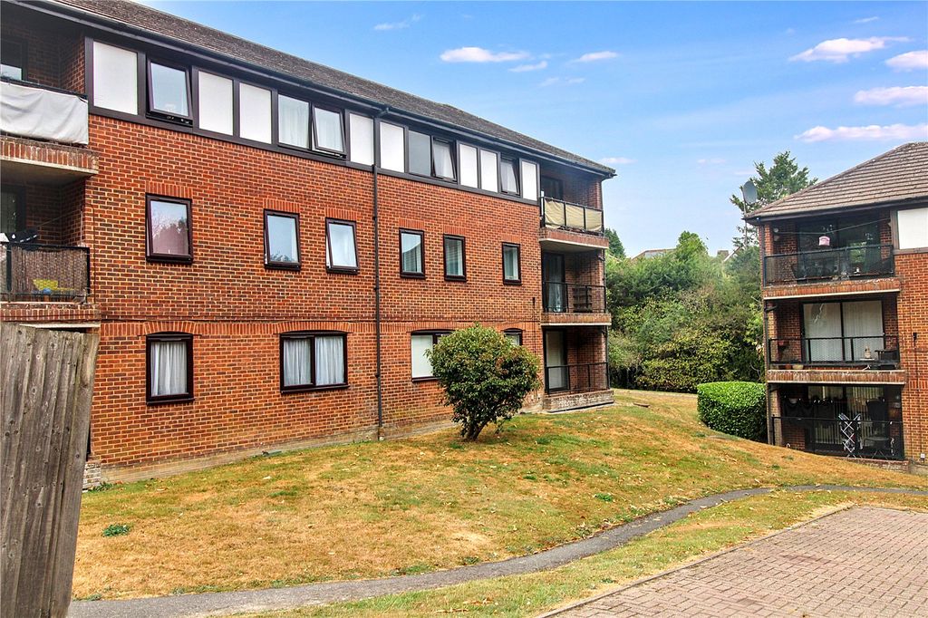 Property photo 1 of 16 Picture No. 03