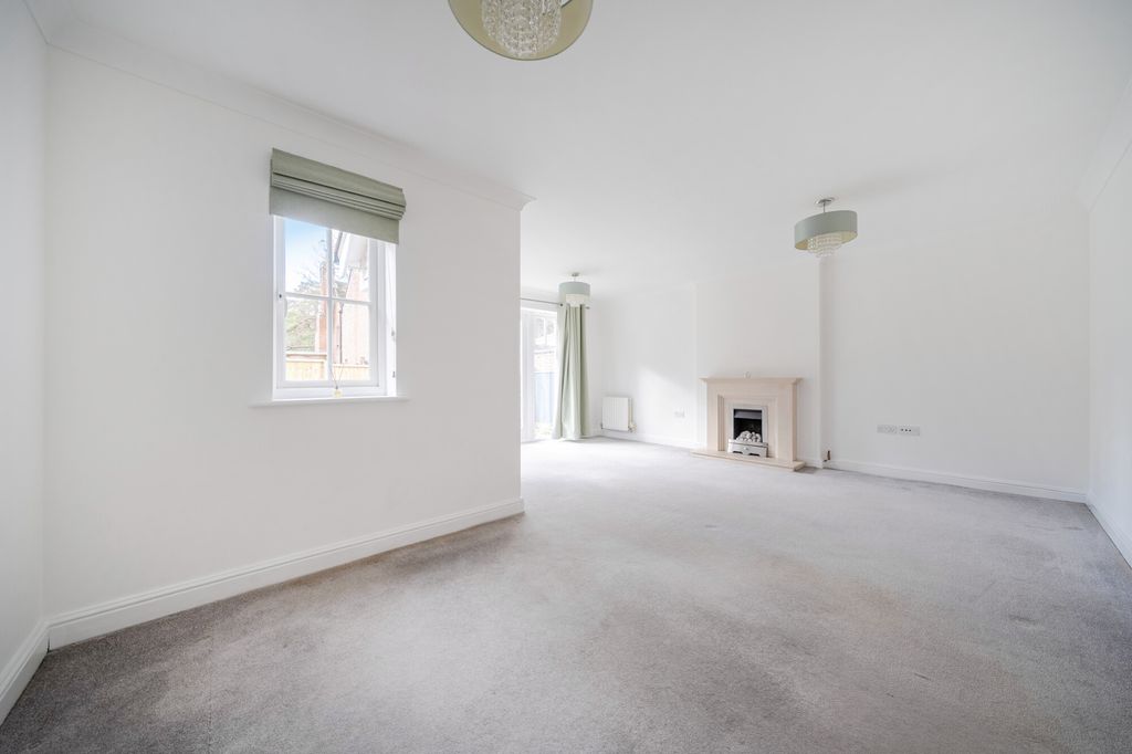 Property photo 2 of 8 Living Room