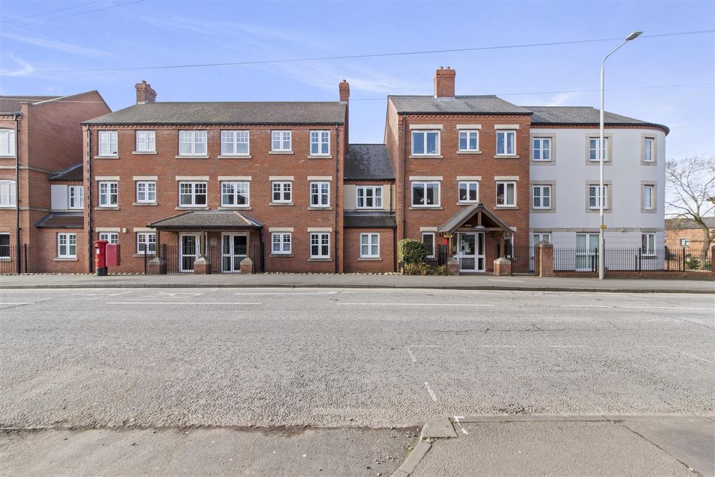 Property photo 1 of 23 Hartwell Court Exterior .Jpg