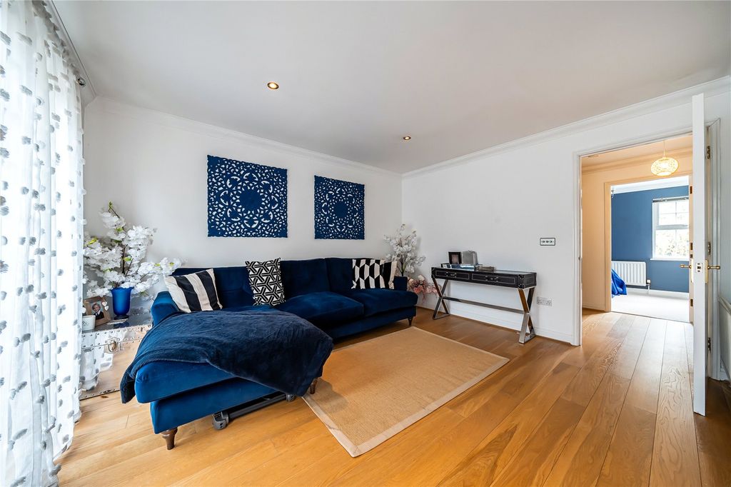 Property photo 2 of 23 Reception Room