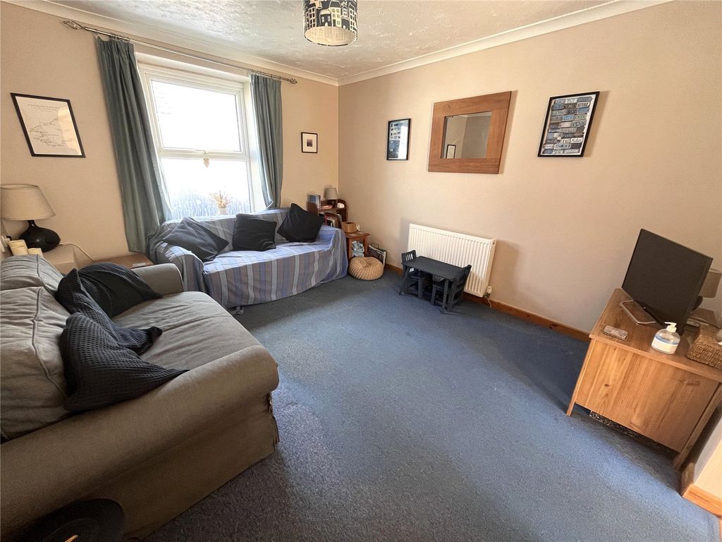 Property photo 2 of 12 Picture No. 01