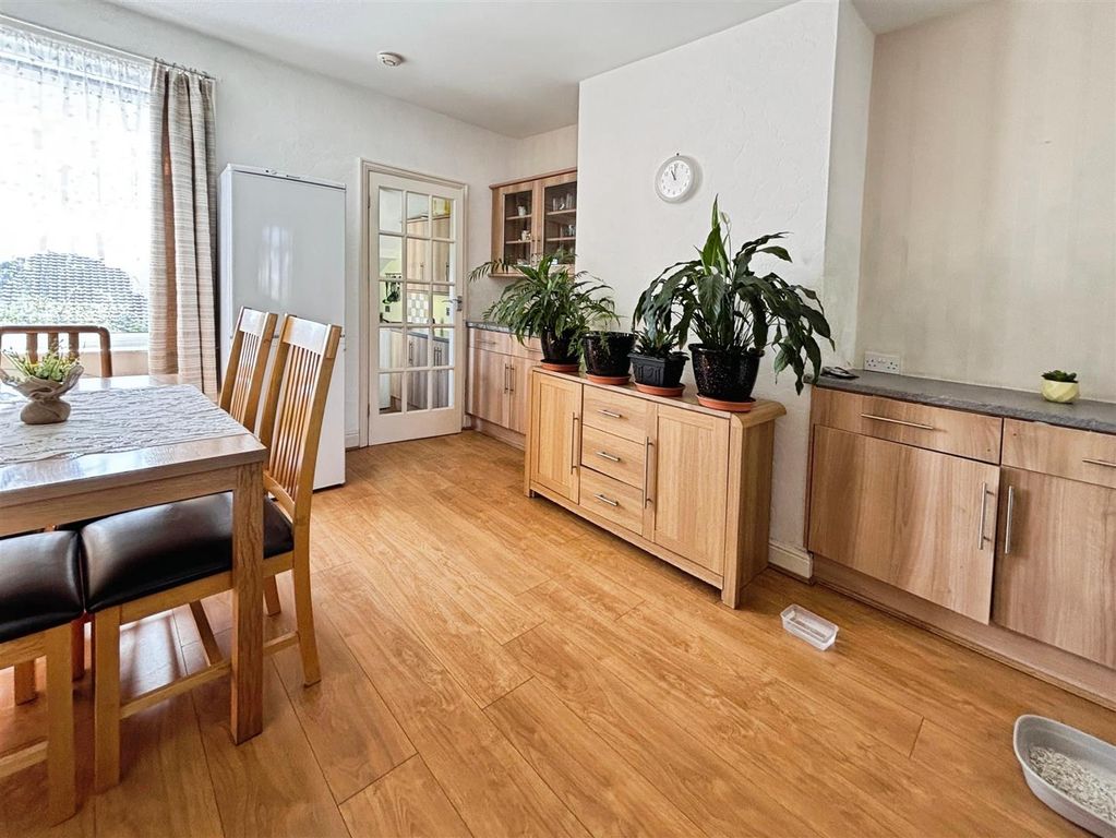 Property photo 2 of 15 Dining Room