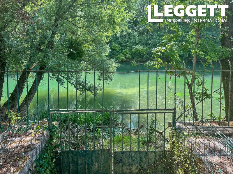 Property photo 3 of 10