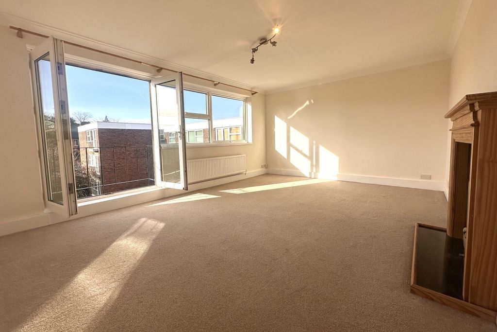 Property photo 3 of 9 Picture No. 05