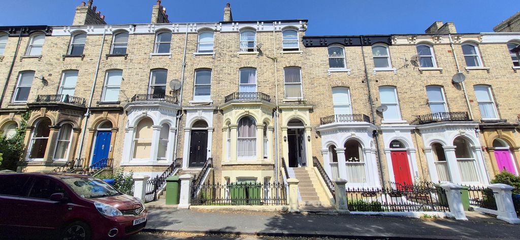 Property photo 1 of 39