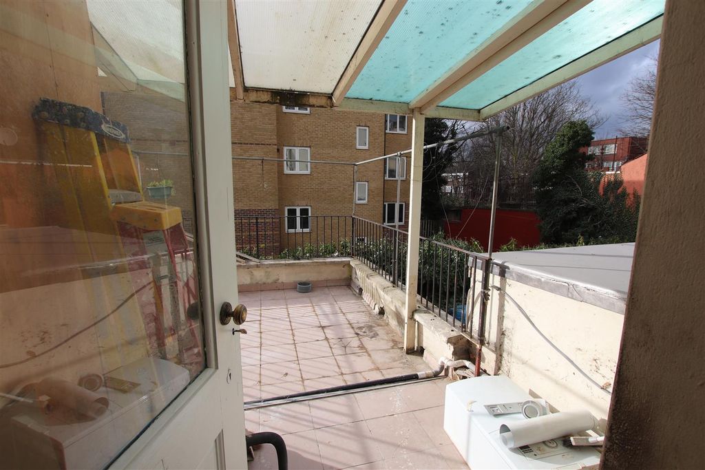 Property photo 1 of 8 Img_5215.Jpg