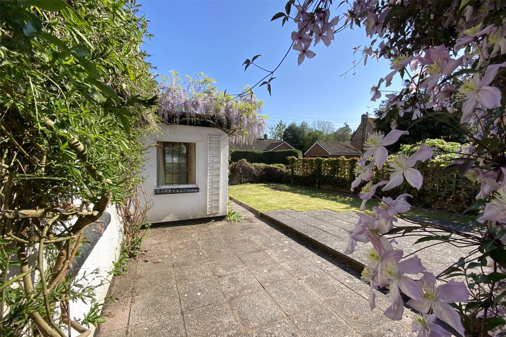 Property photo 3 of 12 3 - Picture No. 10