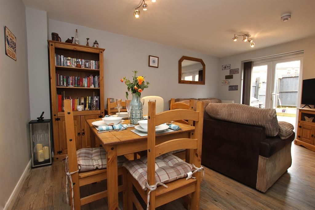 Property photo 3 of 34