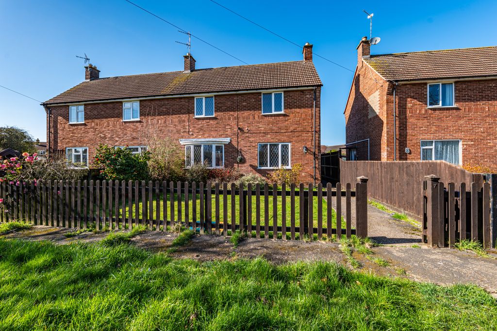 Property photo 1 of 11 Photo 1