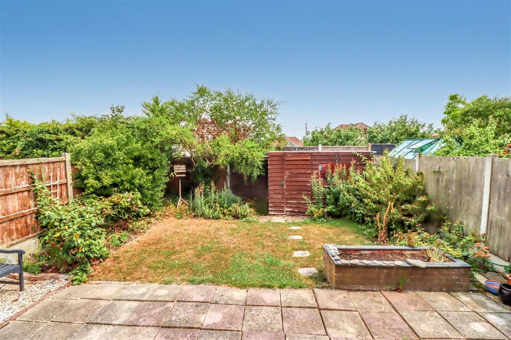 Property photo 2 of 17 39 Margarite Outside-2.Jpg Blurred.Jpg