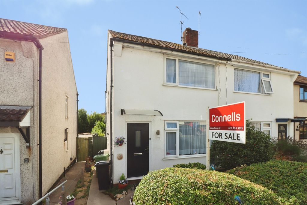 Property photo 1 of 12