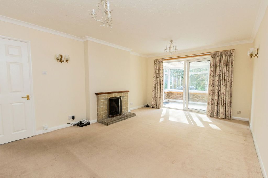 Property photo 3 of 7