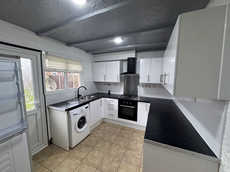 Property photo 3 of 8 Photo 3