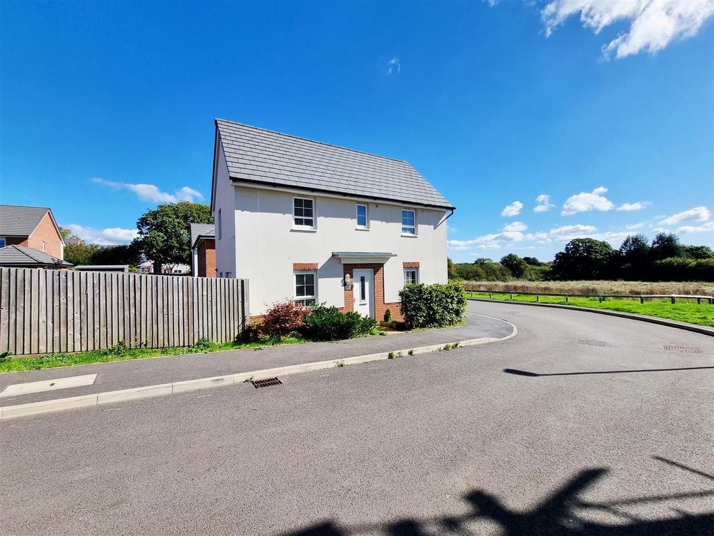 Property photo 1 of 12 Front.Jpg