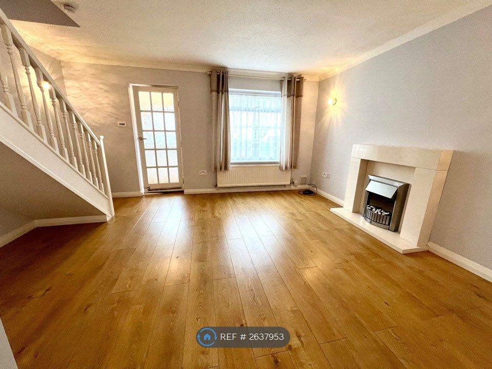 Property photo 3 of 18