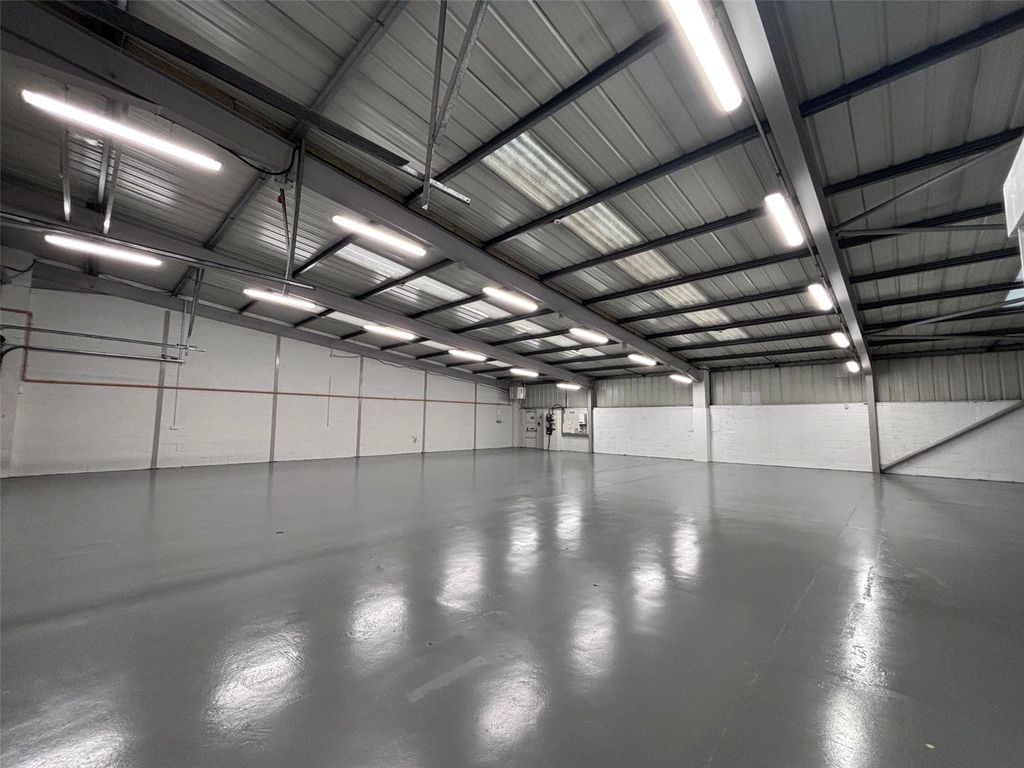 Property photo 3 of 11 Picture No. 16