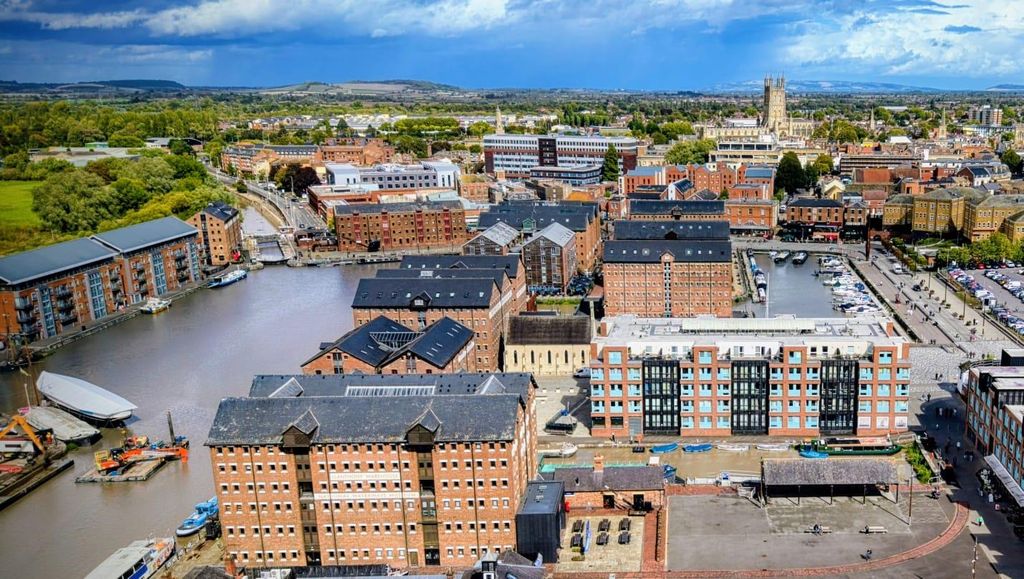 Property photo 3 of 15